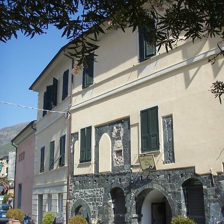 Ospitalia Del Mare Hostel Levanto Exterior foto